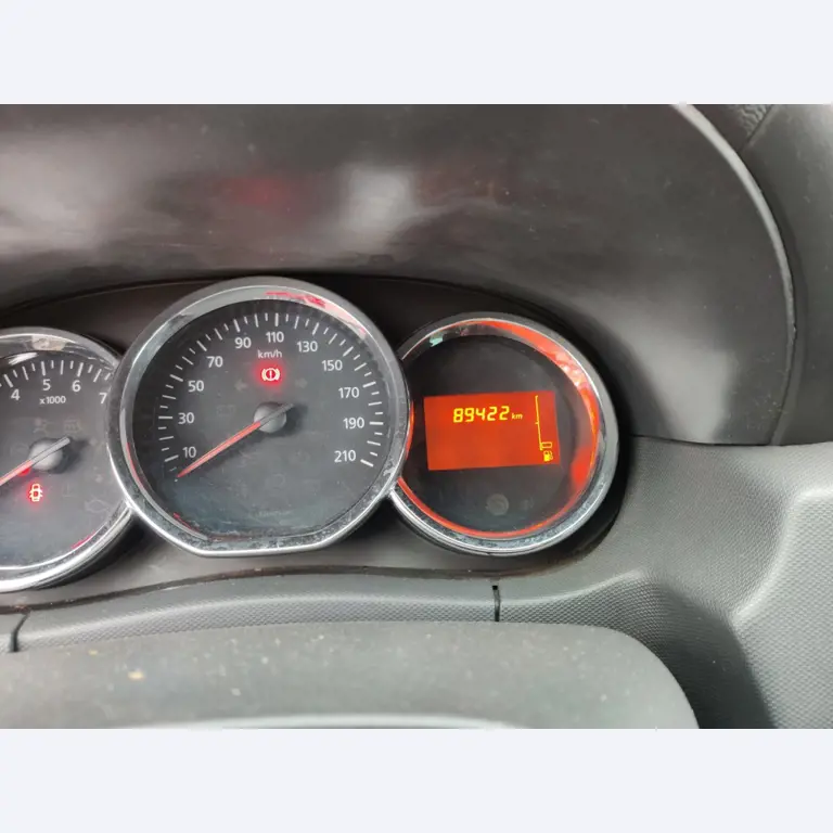 Različna oprema za menze in delavnice z območja pristanišča-13