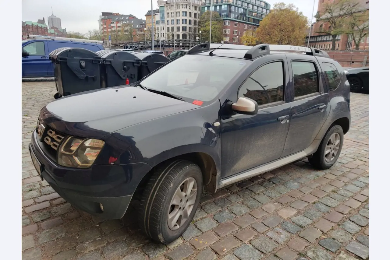 Equipos de taller y fontanería de la zona portuaria-2