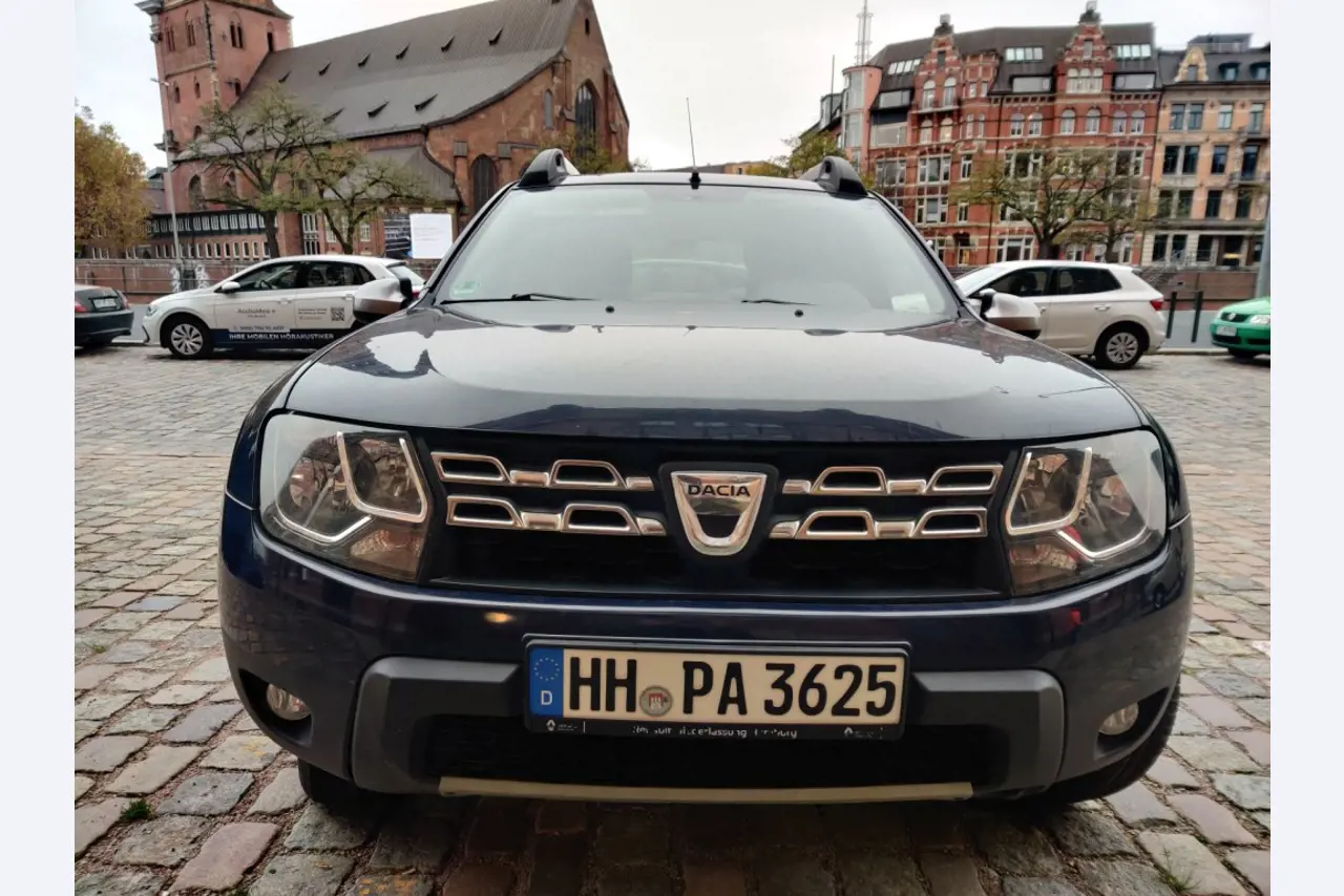 Equipos de taller y fontanería de la zona portuaria-1