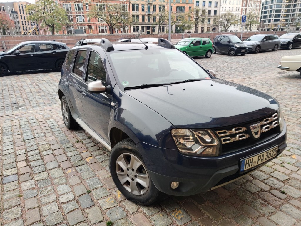 Equipos de taller y fontanería de la zona portuaria-3