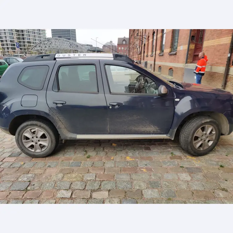 Equipos de taller y fontanería de la zona portuaria-4