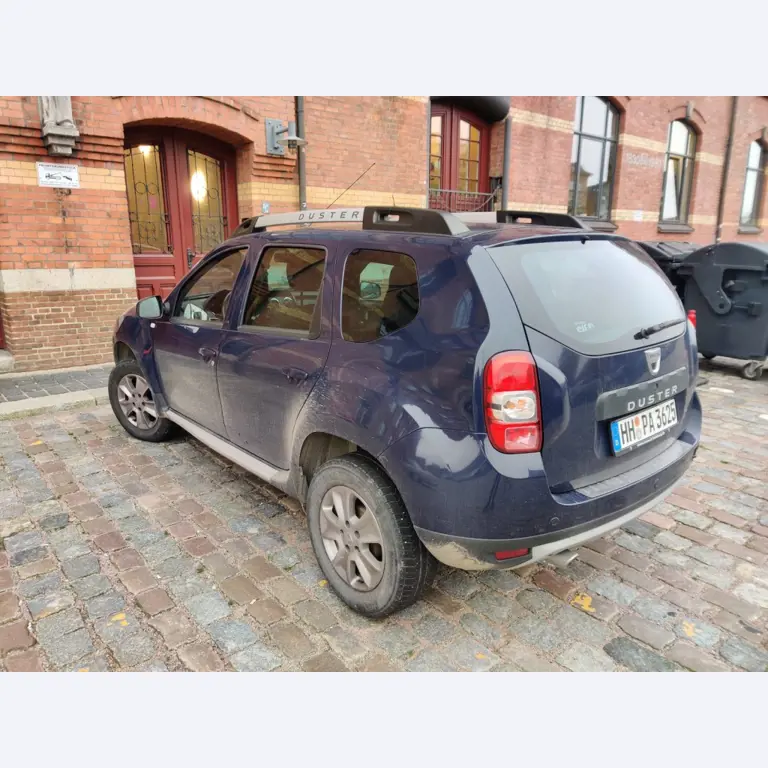 Različna oprema za menze in delavnice z območja pristanišča-7