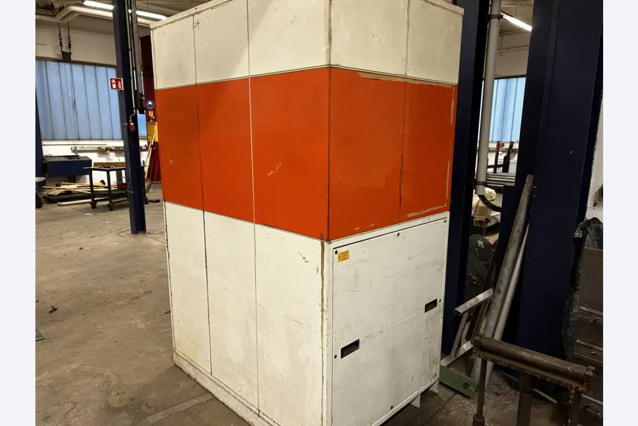 various canteen equipment and workshop accessories from the port area-4