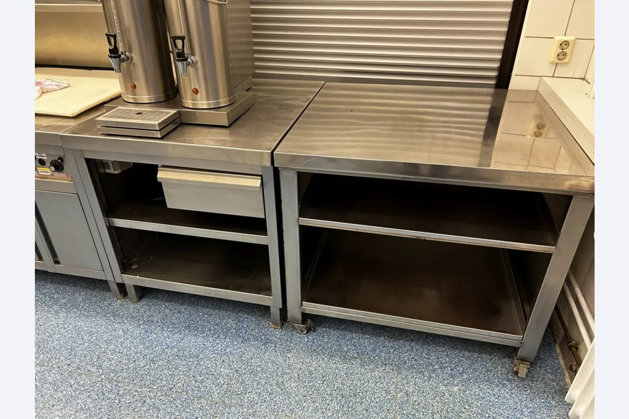 various canteen equipment and workshop accessories from the port area-4