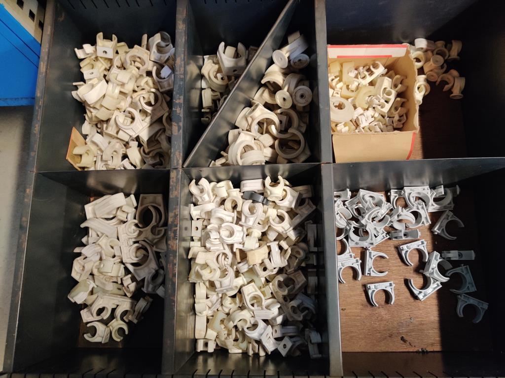 Werkstatt/ Klempnereinrichtung aus dem Hafenumfeld-11