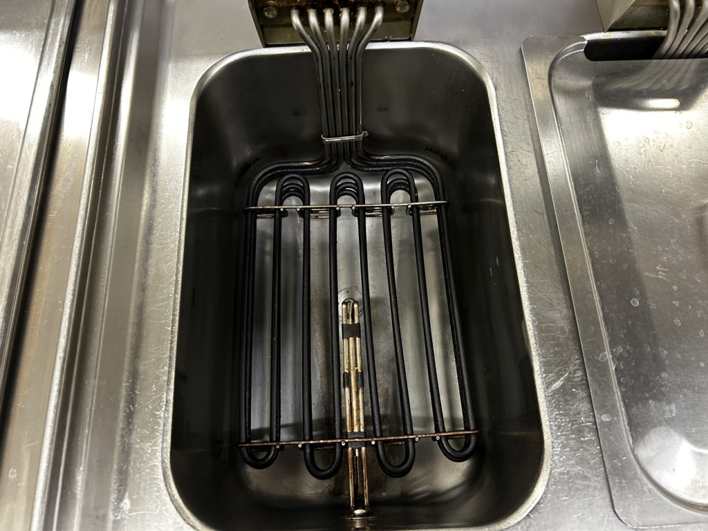 Werkstatt/ Klempnereinrichtung aus dem Hafenumfeld-3