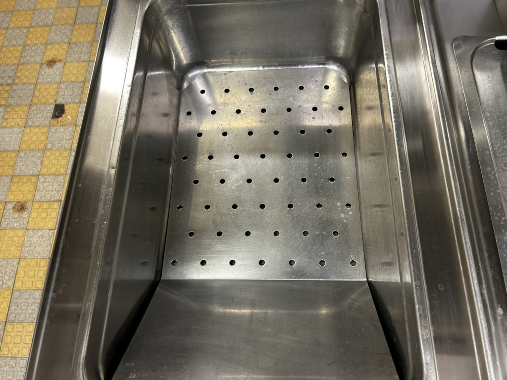 Werkstatt/ Klempnereinrichtung aus dem Hafenumfeld-6