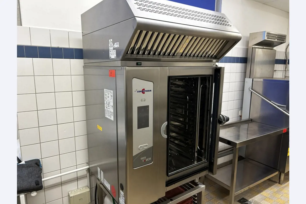 various canteen equipment and workshop accessories from the port area-7