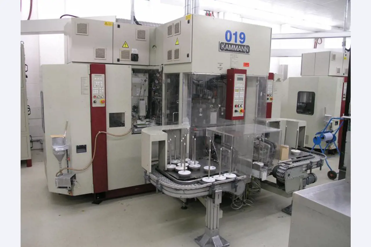 Sociedad de gestión de activos<br>DVD Dassow GmbH-1