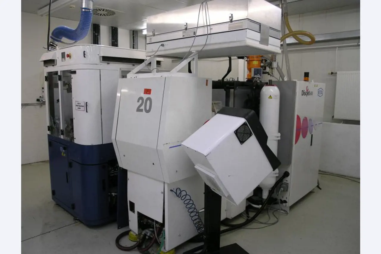 Sociedad de gestión de activos <br>DVD Dassow GmbH-1