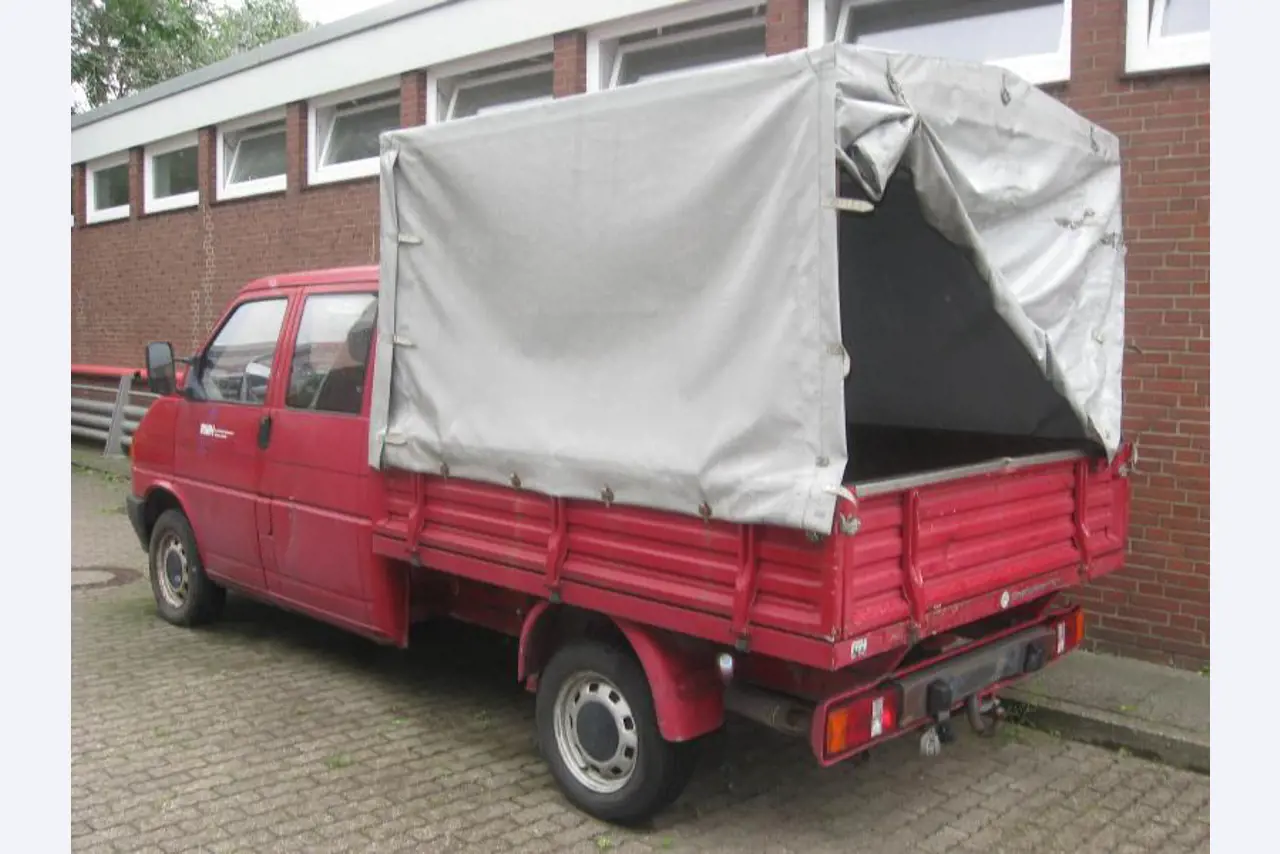 well maintained surplus catering equipment and technique-3
