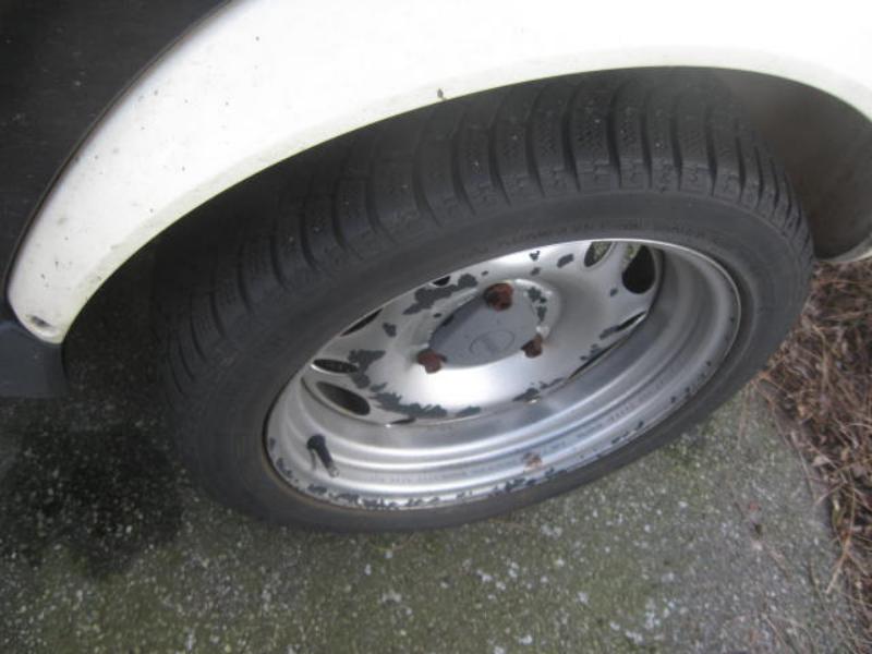 gepflegte, überzählige Gastronomietechnik und -einrichtung-5