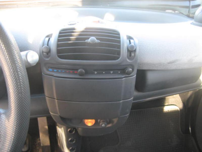 well maintained surplus catering equipment and technique-2