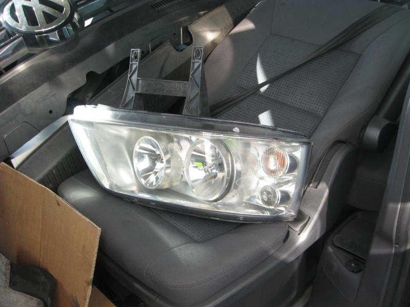 1 towbarless aircraft towing vehicle and <br>1 VW Transporter with engine breakdown-15