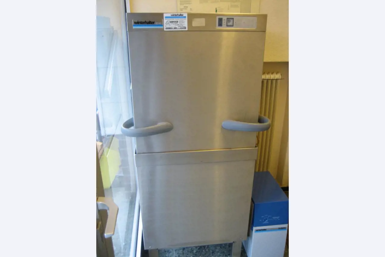 well maintained surplus catering equipment and technique-3