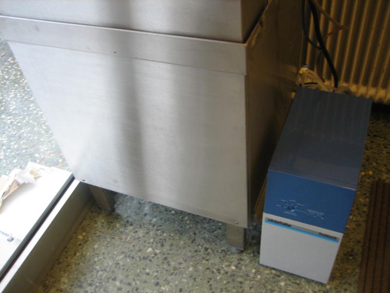 well maintained surplus catering equipment and technique-4