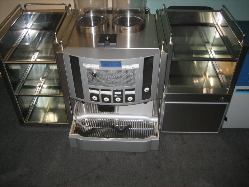 well maintained surplus catering equipment and technique-3