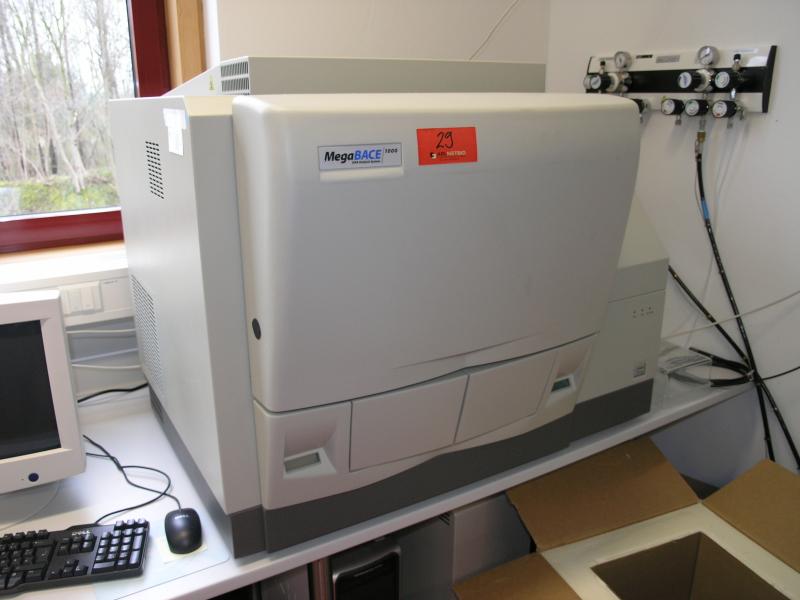 labortechnische Gerätschaften -19