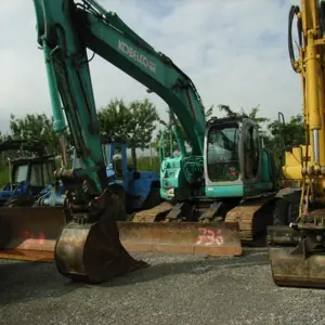 Raupenbagger Kobelco SK 235 SR