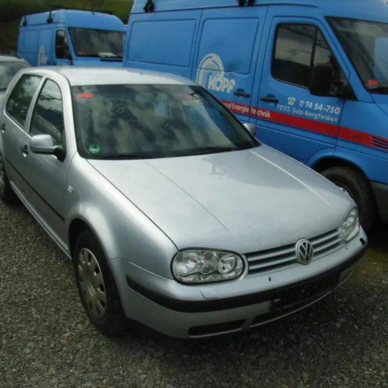 PKW VW Golf IV