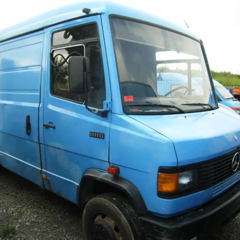 LKW Daimler-Benz 811 D