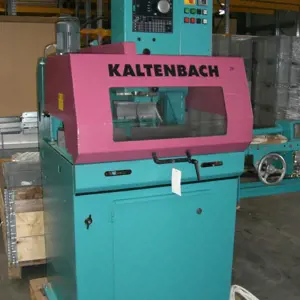 Halbautomatische Universalkreissägemaschine KALTENBACH KKS 450 H