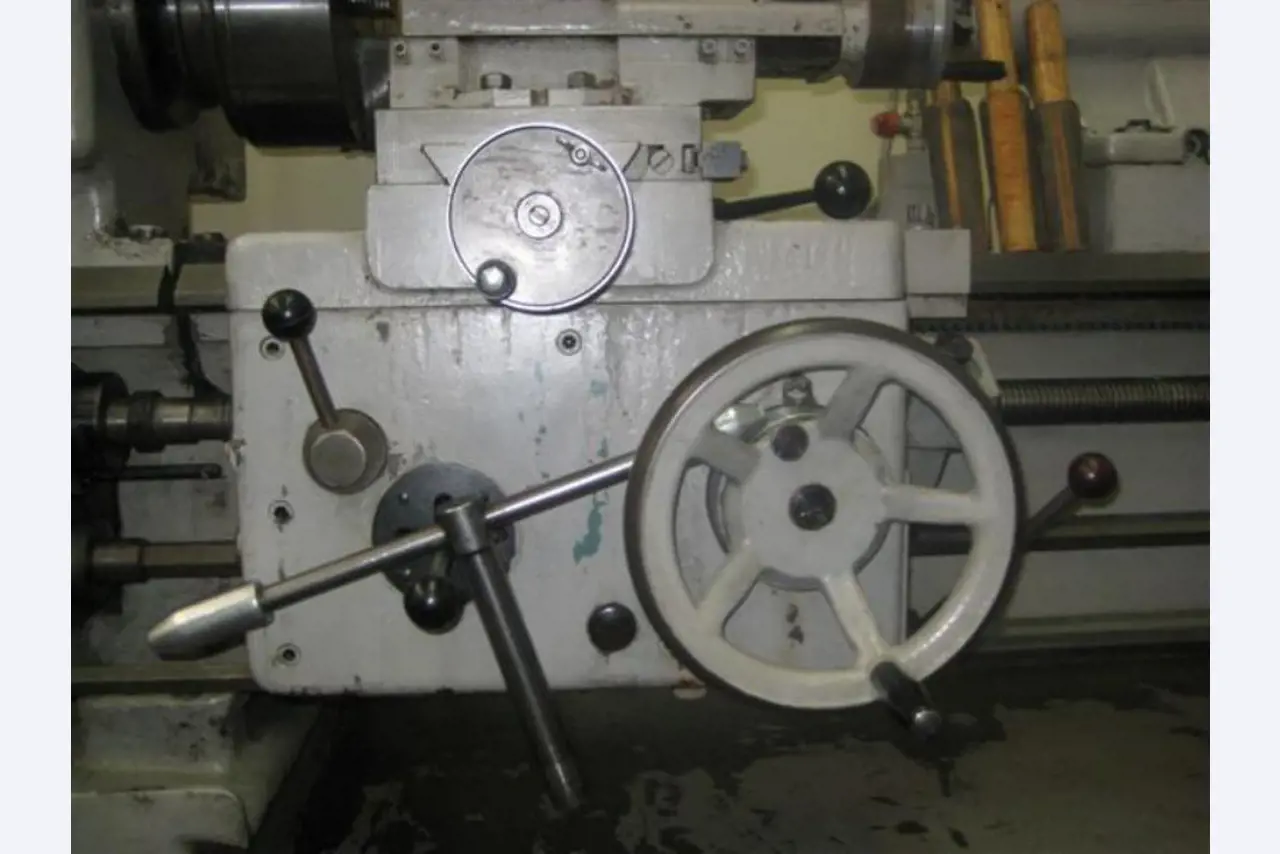 well-maintained CNC - grinding machines-10
