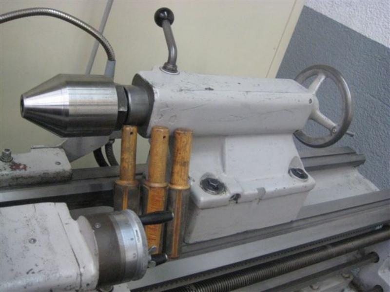 Cylindrical grinding machines + bar feeders and various drilling and turning holders
-9