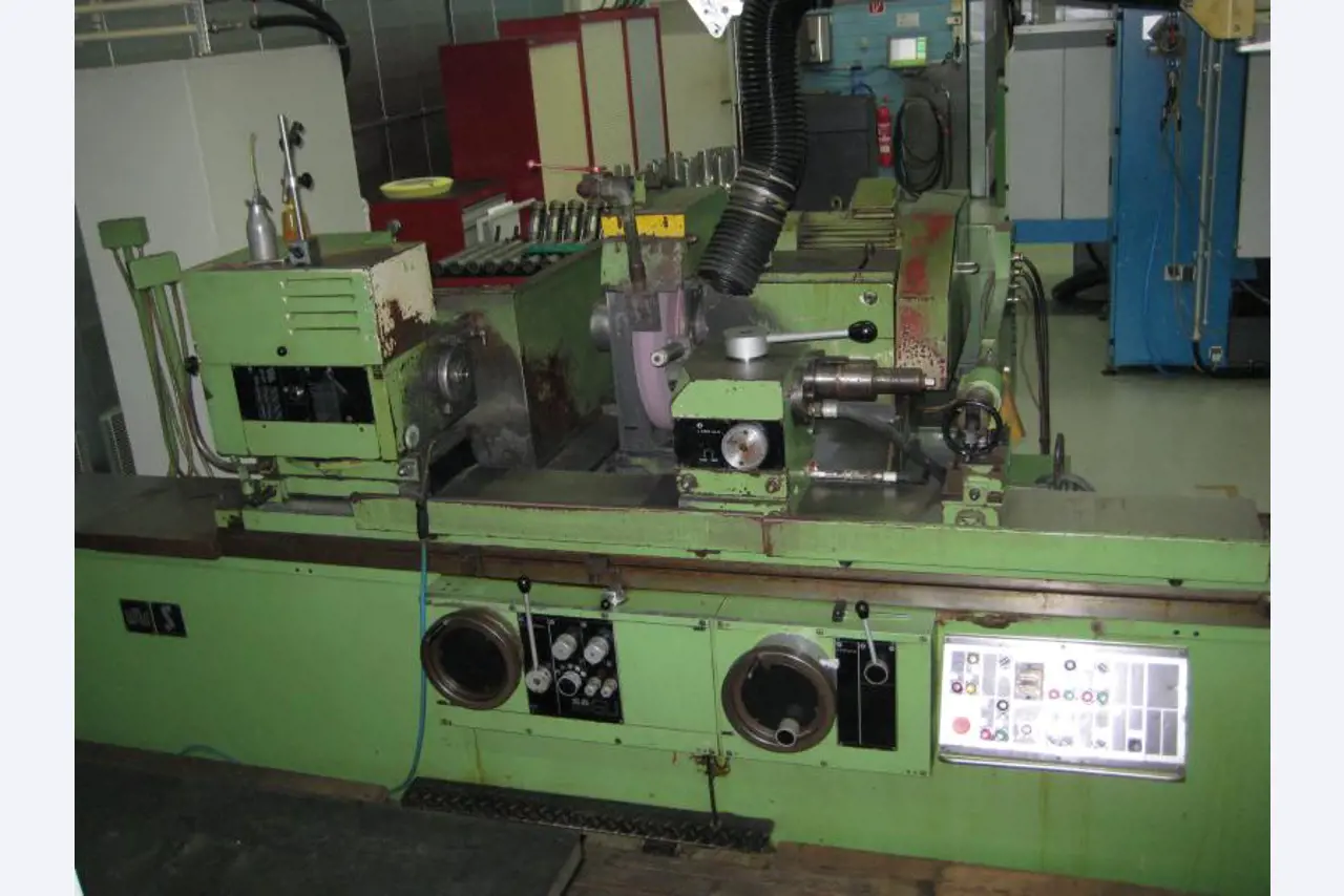 well-maintained CNC - grinding machines-4