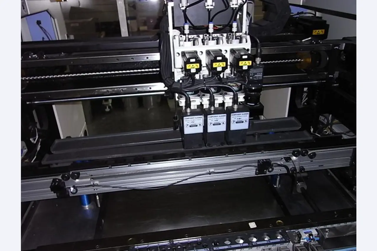 SMD - Bestückungsautomat CP-40CVff Samsung-4