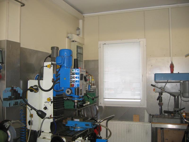 well-maintained laboratory equipment-2