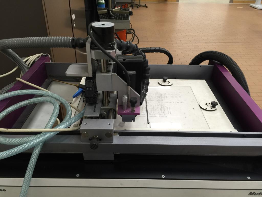 gepflegte Laborausstattung-4