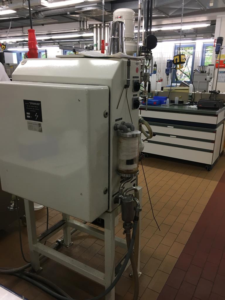 well-maintained laboratory equipment-3