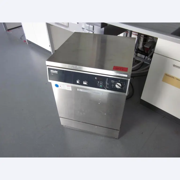 well-maintained laboratory equipment-2