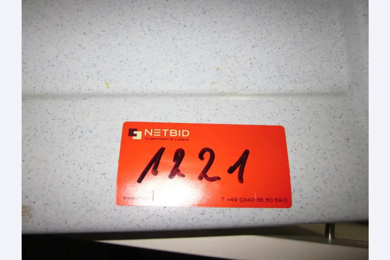 well-maintained laboratory equipment-2