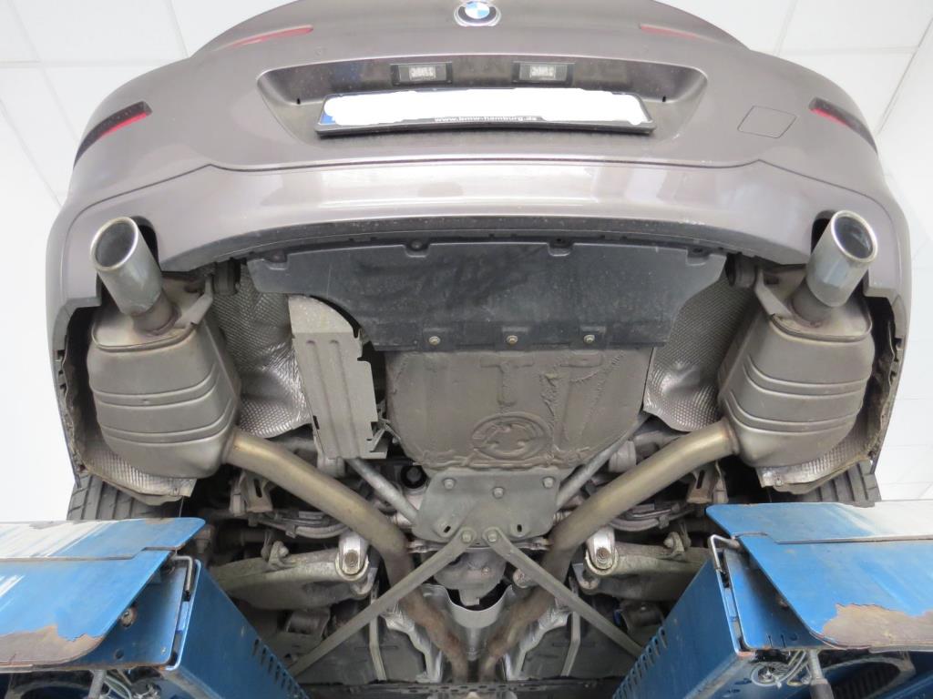 well-maintained laboratory equipment-15