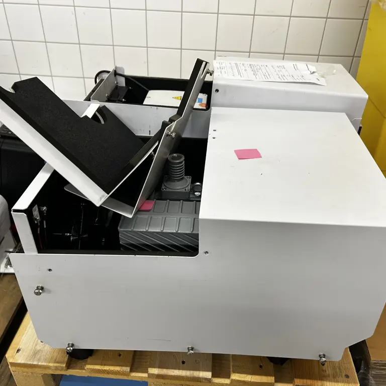 2 Stk. Pompes à vide Agilent+ Edwards