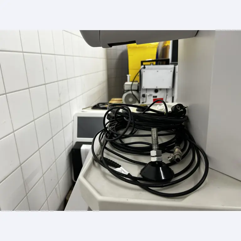 du matériel de laboratoire haut de gamme provenant d'une entreprise de renom-4