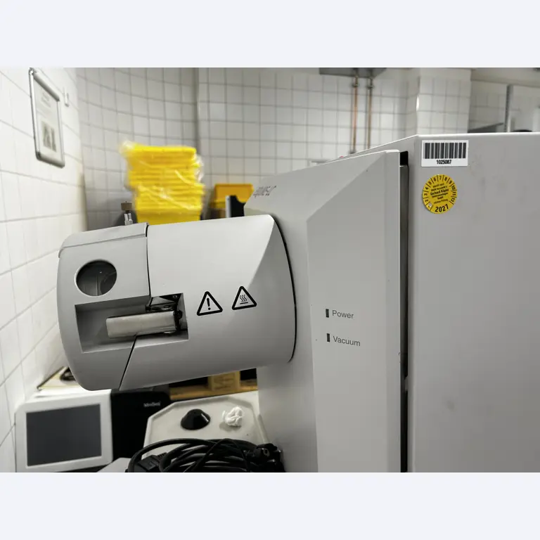 du matériel de laboratoire haut de gamme provenant d'une entreprise de renom-5
