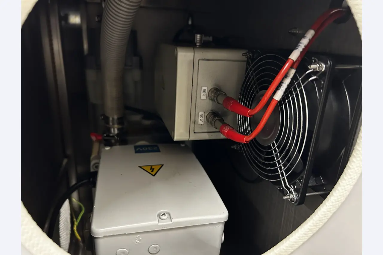 du matériel de laboratoire haut de gamme provenant d'une entreprise de renom-7