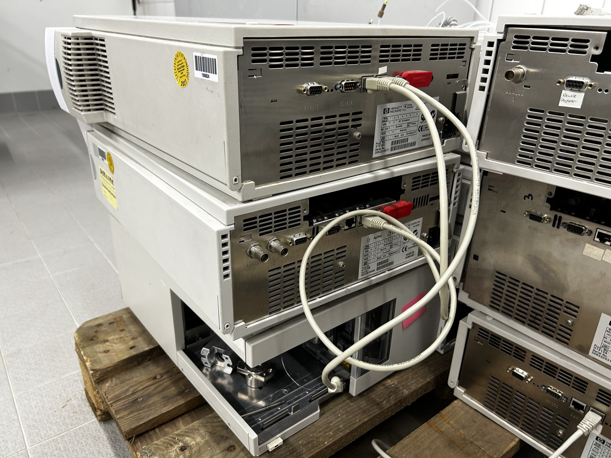 du matériel de laboratoire haut de gamme provenant d'une entreprise de renom-17