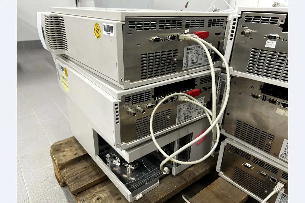 du matériel de laboratoire haut de gamme provenant d'une entreprise de renom-17