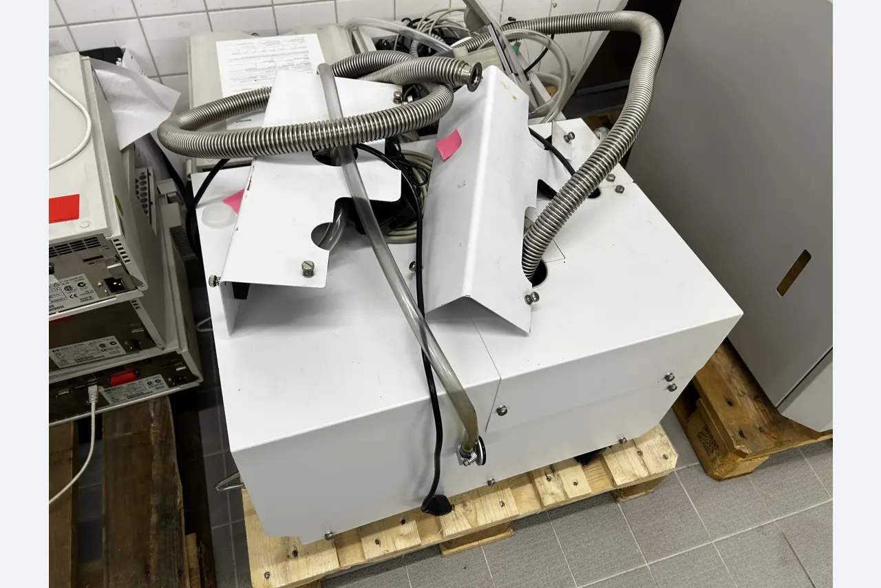 du matériel de laboratoire haut de gamme provenant d'une entreprise de renom-1