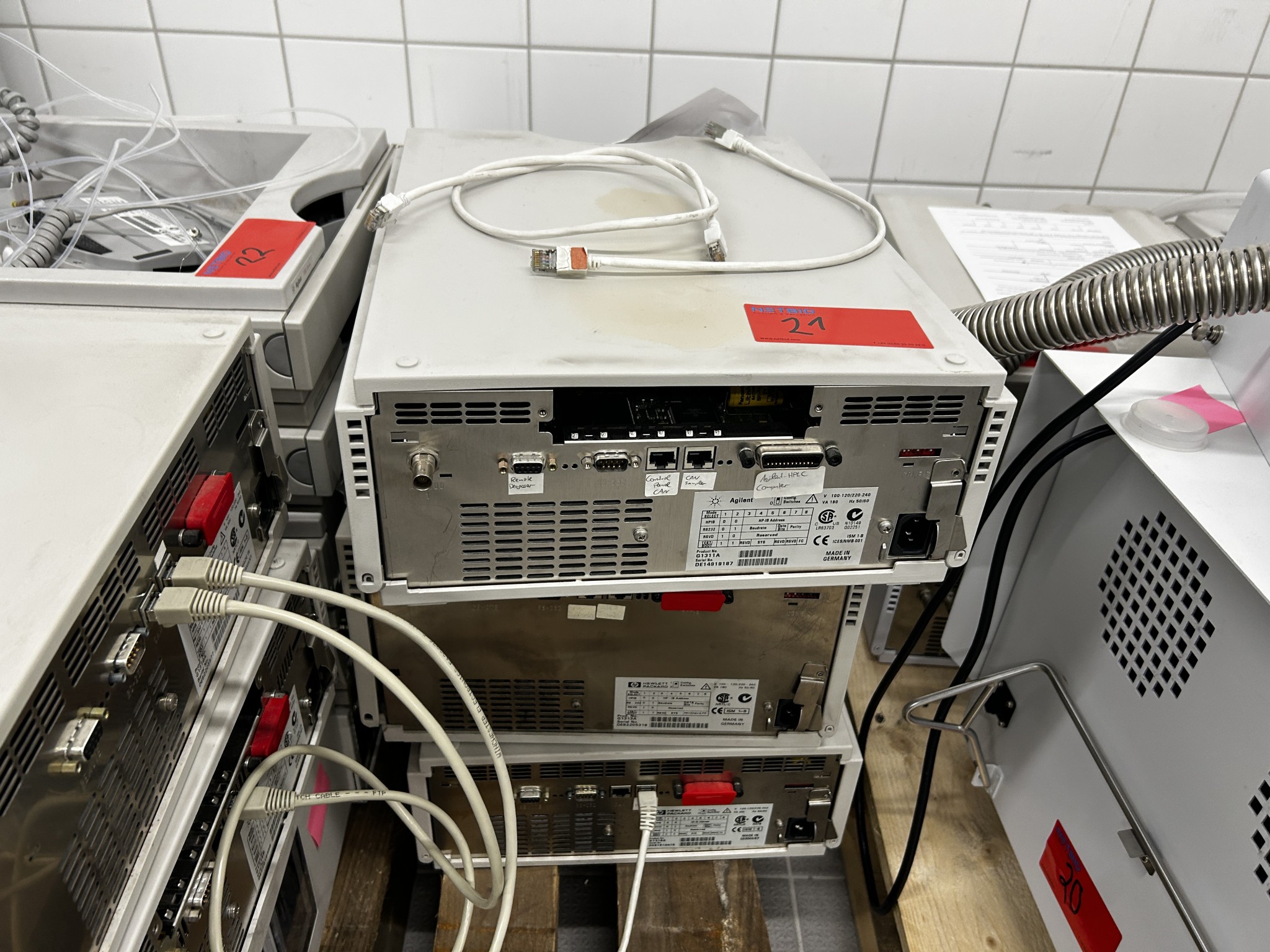du matériel de laboratoire haut de gamme provenant d'une entreprise de renom-7