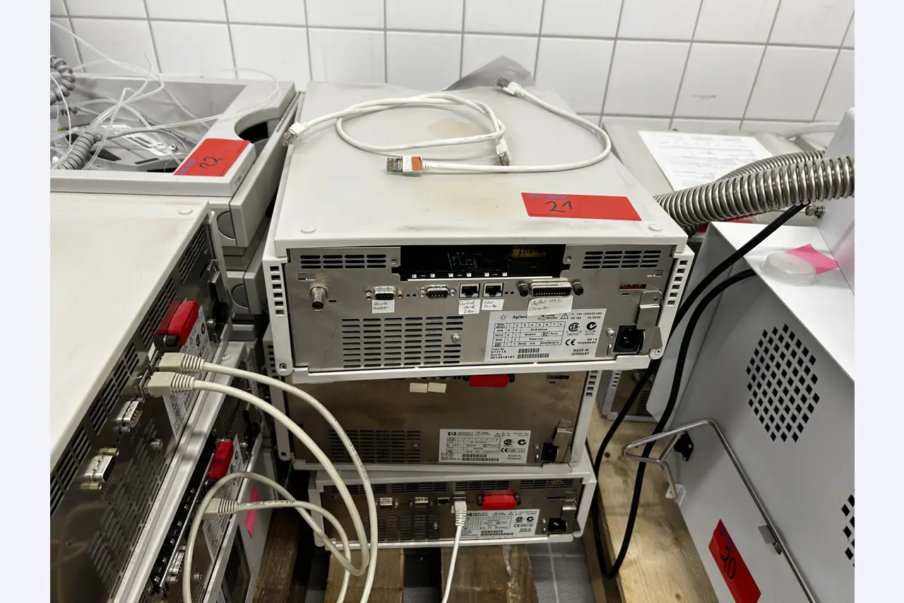 du matériel de laboratoire haut de gamme provenant d'une entreprise de renom-7