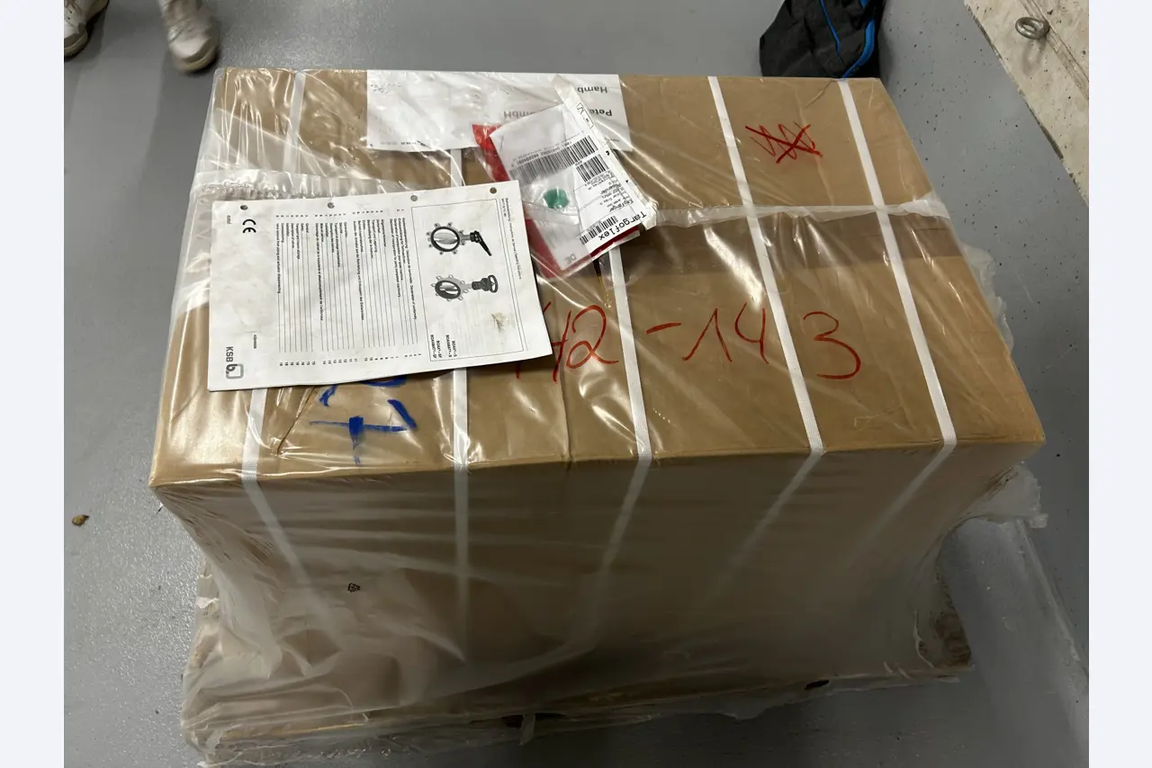 High-quality laboratory equipment from a well-known company-3
