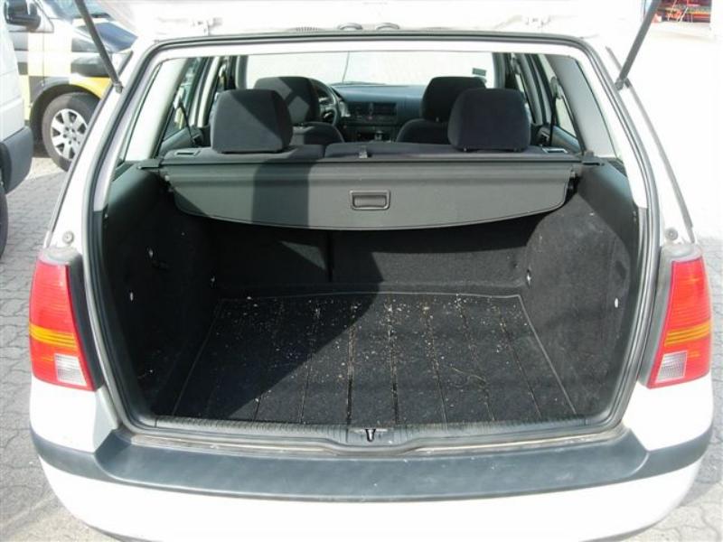 Gepflegte Ladewagen-2