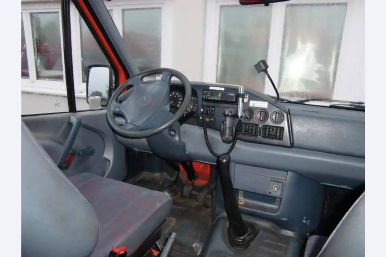 Gepflegte Ladewagen-10