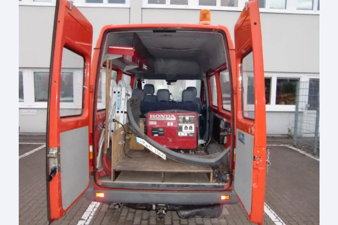 Gepflegte Ladewagen-13