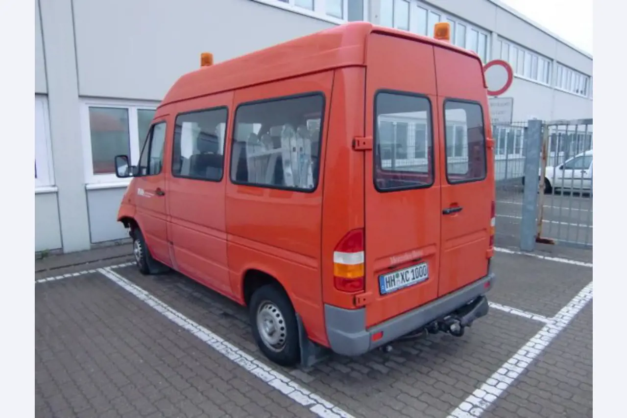 Gepflegte Ladewagen-5